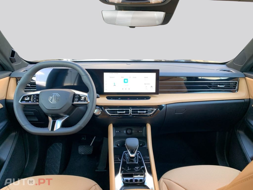 MG EHS PHEV Luxury  
