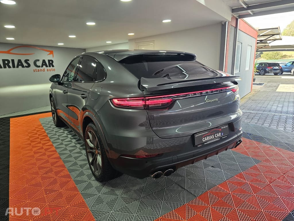 Porsche Cayenne E-Hybrid Platinum Edition