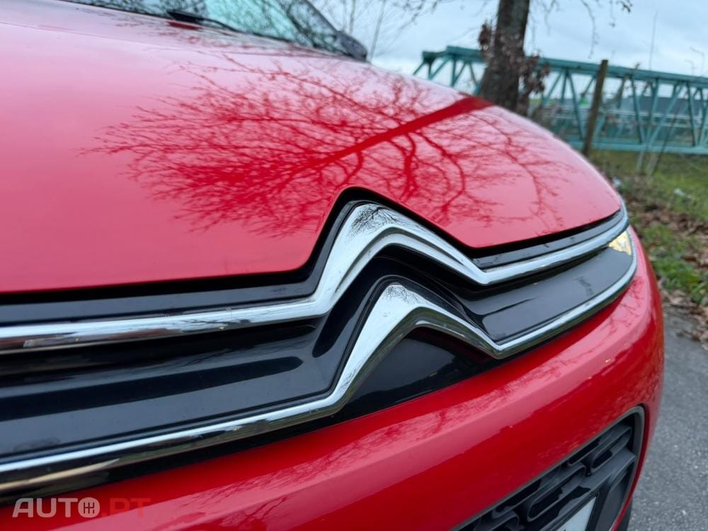 Citroen C4 Cactus 1.2 PureTech Shine Pack