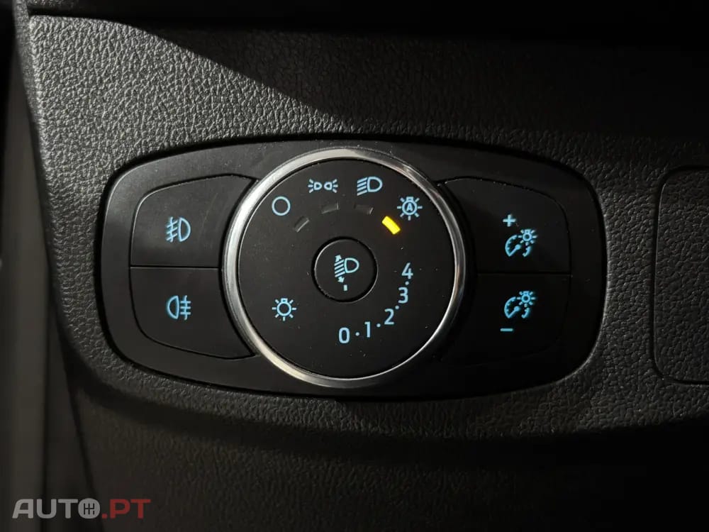 Ford Focus 1.0 EcoBoost MHEV ST-Line