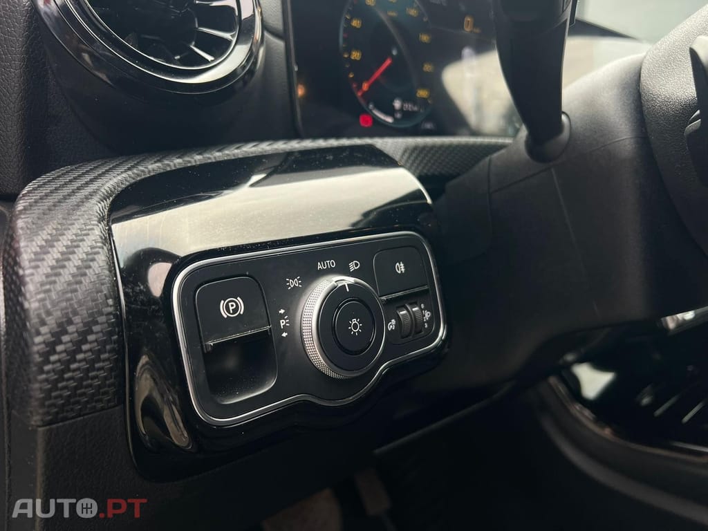 Mercedes-Benz A 180 d