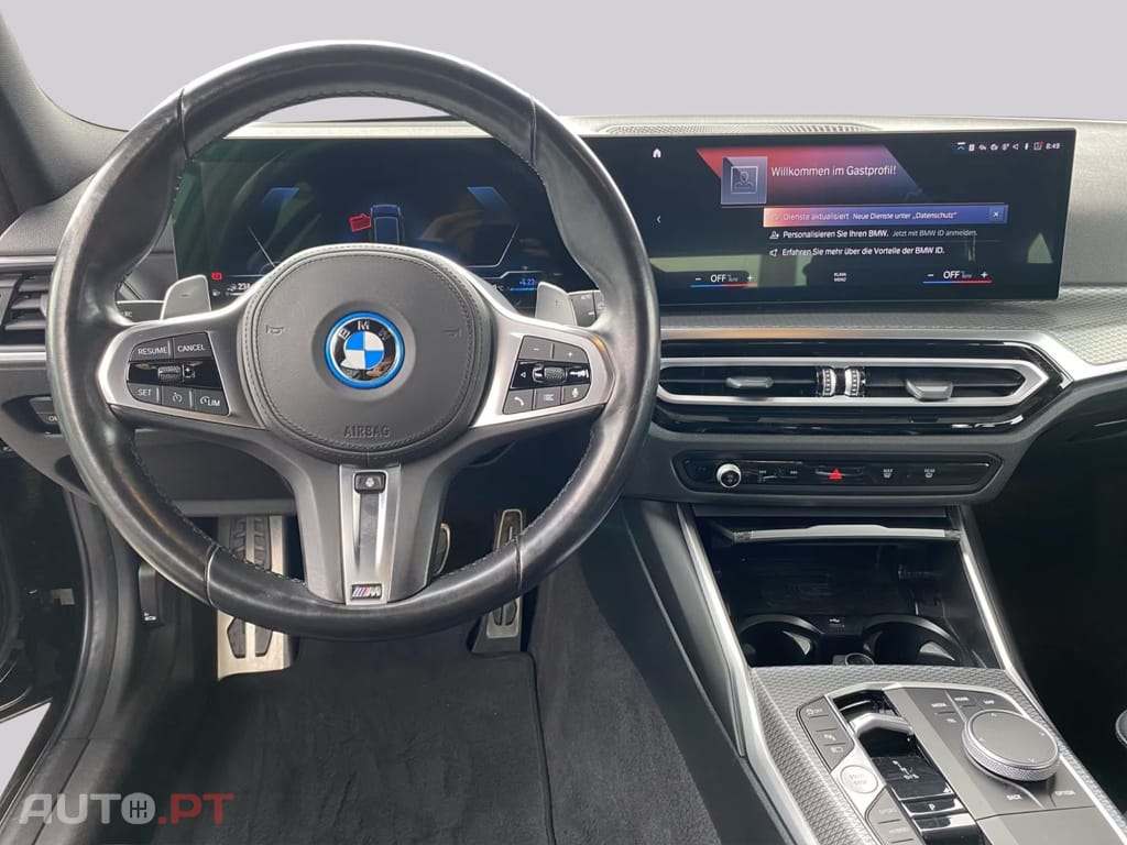 BMW 330 xDrive Touring M Sport I.V.A DEDUTIVEL