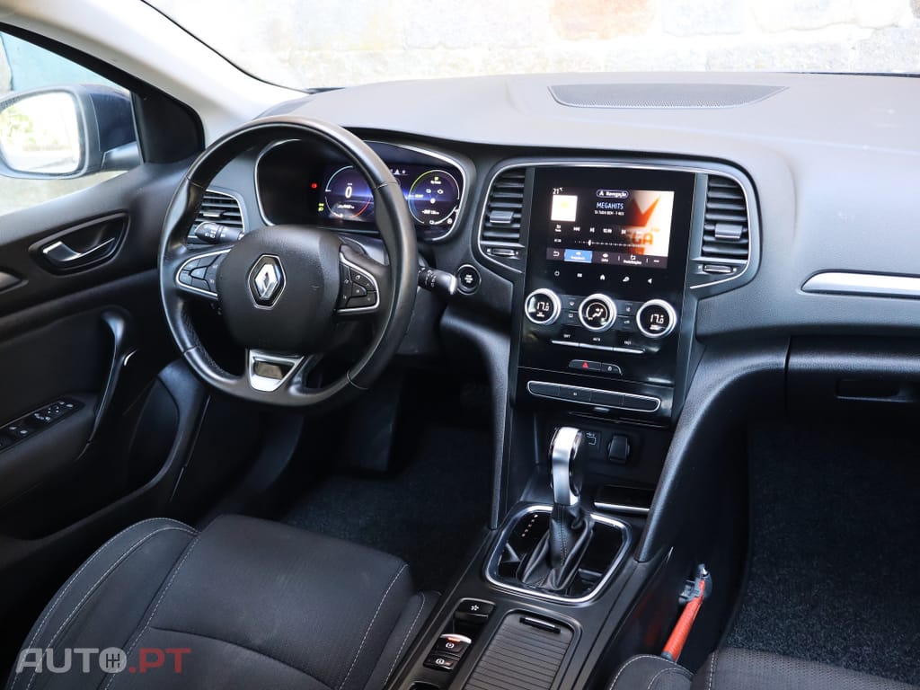 Renault Mégane Sport Tourer 1.6 E-Tech Plug-In Hybrid Equilibre