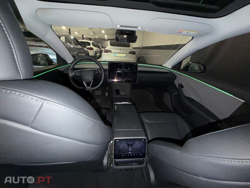 Tesla Model 3 Standard Range Plus RWD