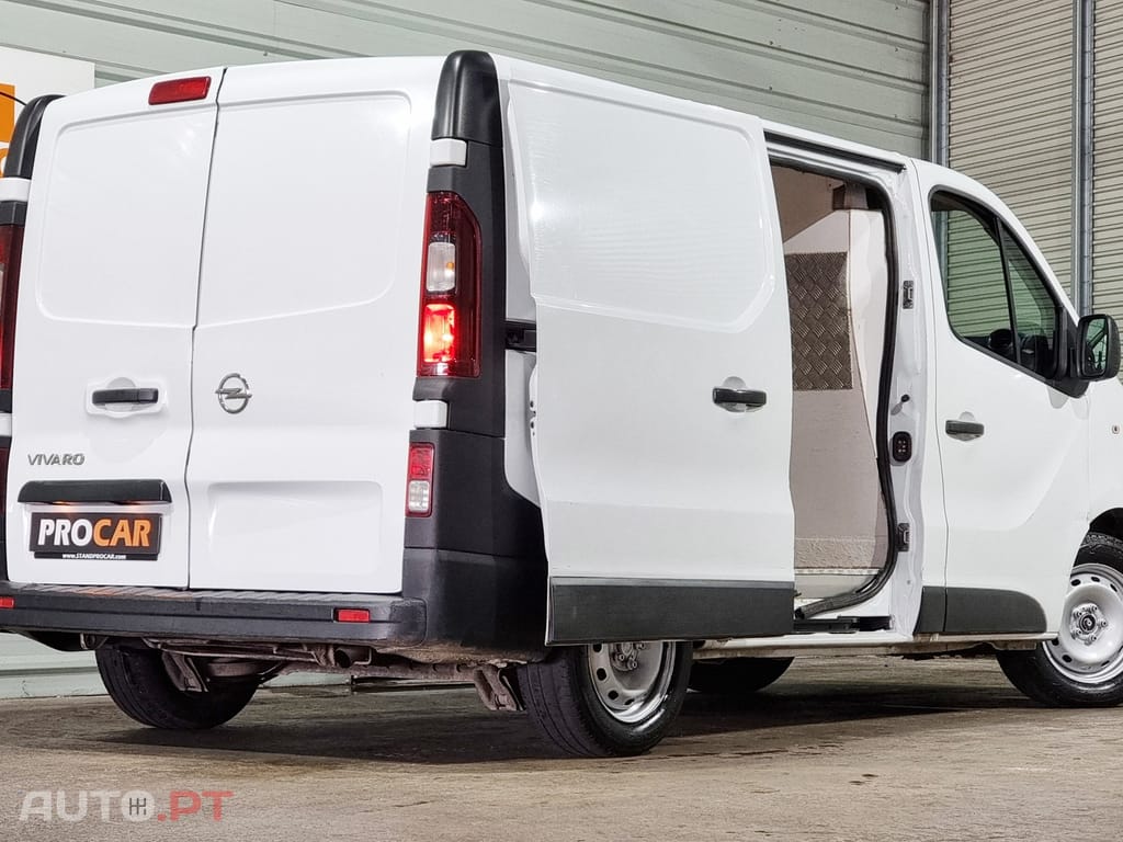 Opel Vivaro 1.6 CDTi L1H1 2.7T