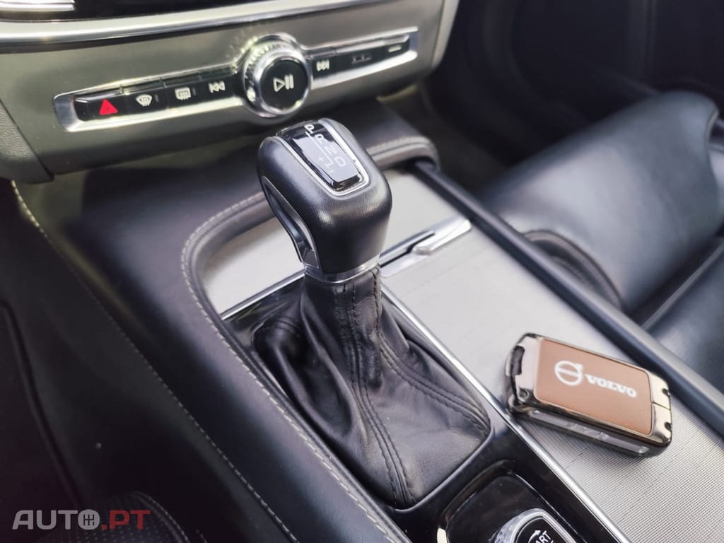Volvo S90 2.0 B5 Inscription AWD Geartronic