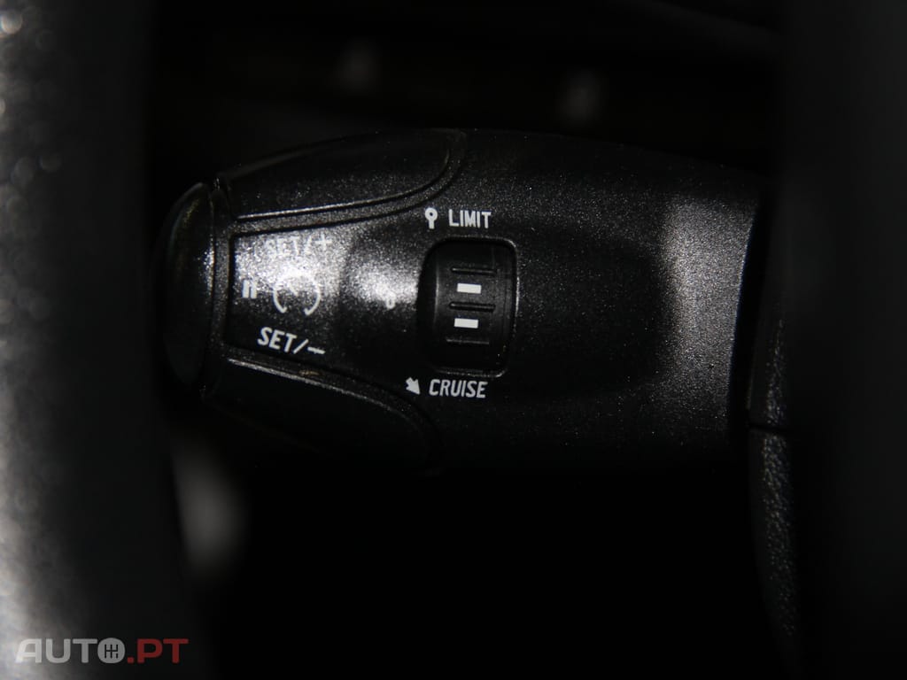 Peugeot 208 1.6 BlueHDi