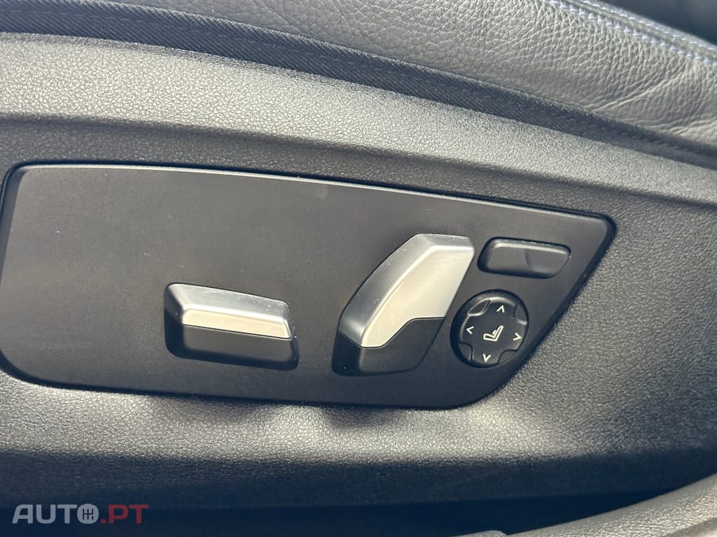 BMW 530 e Pack Desportivo M