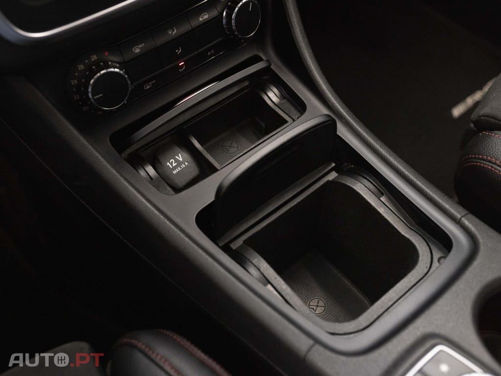 Mercedes-Benz CLA 200 d Shooting Brake AMG Line Aut.