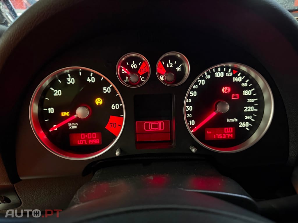 Audi TT 1.8 T S-line