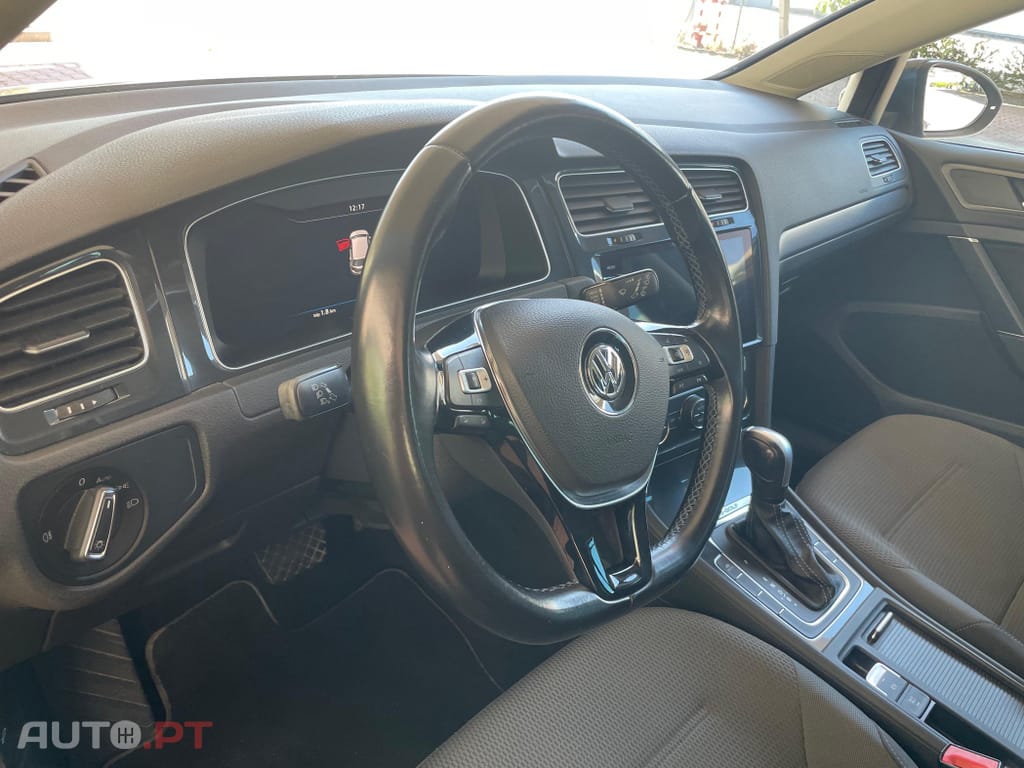 Volkswagen e-Golf AC/DC