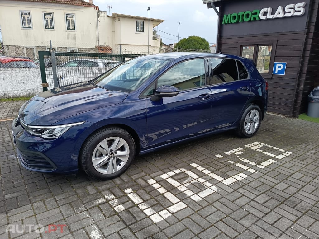 Volkswagen Golf 1.0 TSI Life