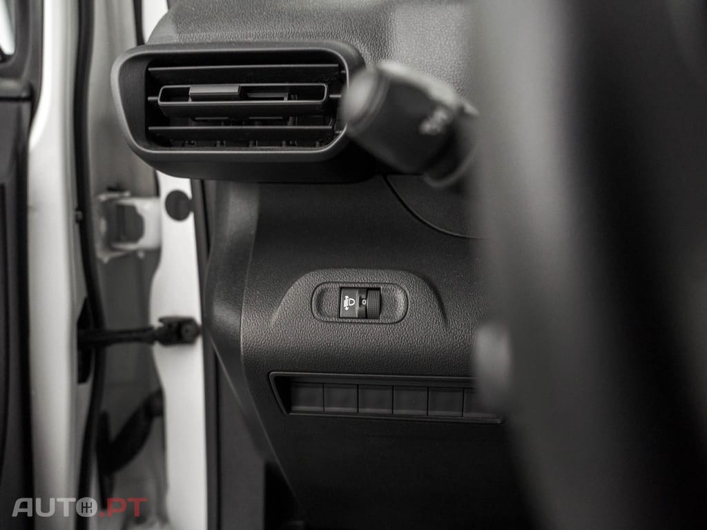Peugeot Partner 1.5 BlueHDi Premium Standard