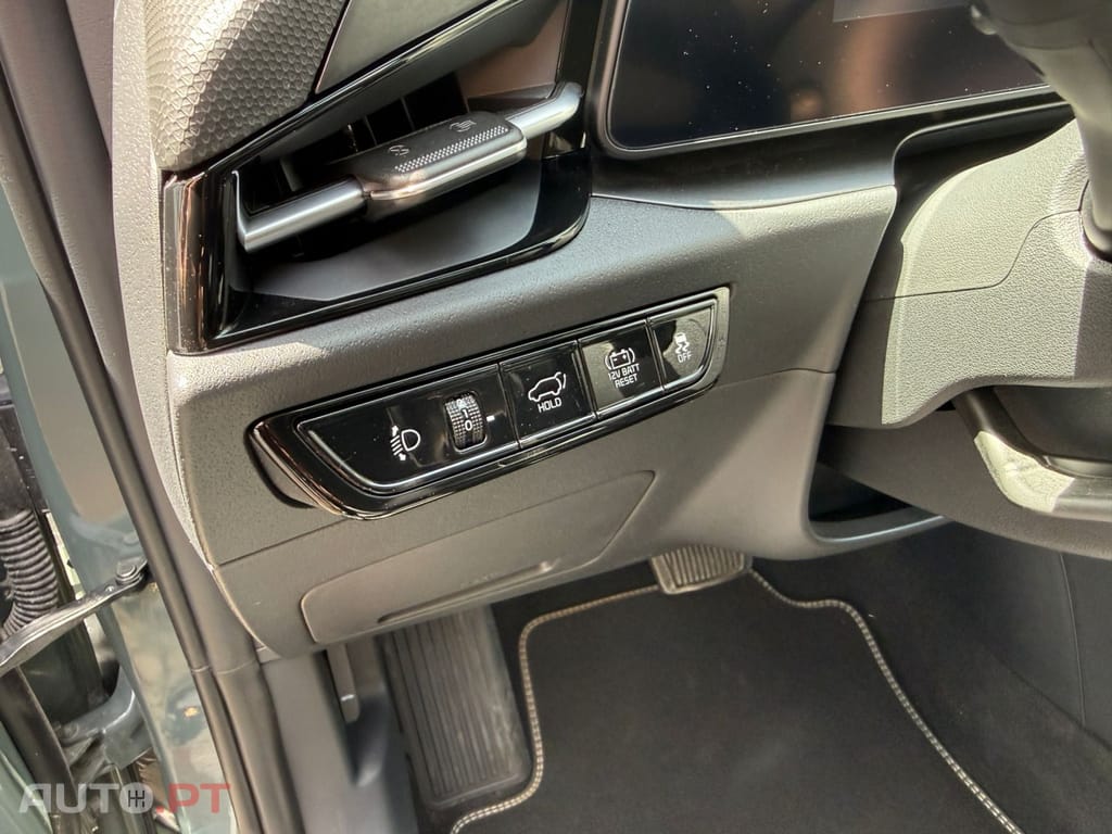 Kia Niro 1.6 GDi HEV Urban