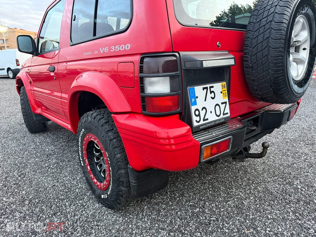 Mitsubishi Pajero 3.5 V6