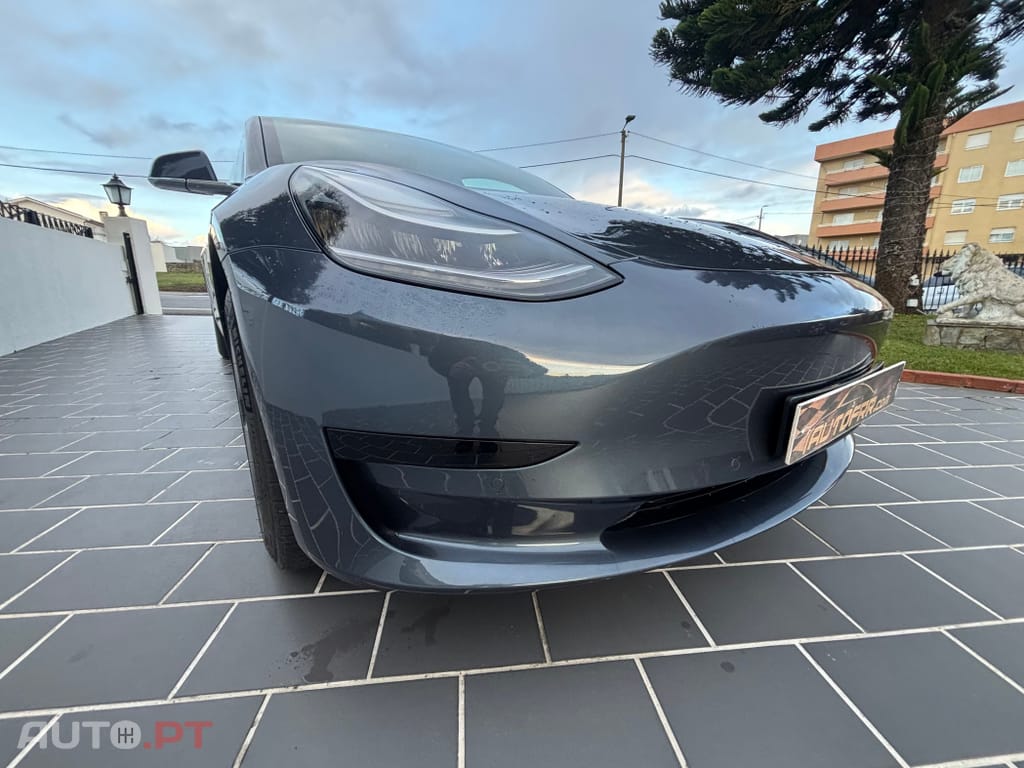 Tesla Model 3 Standard Range Plus RWD