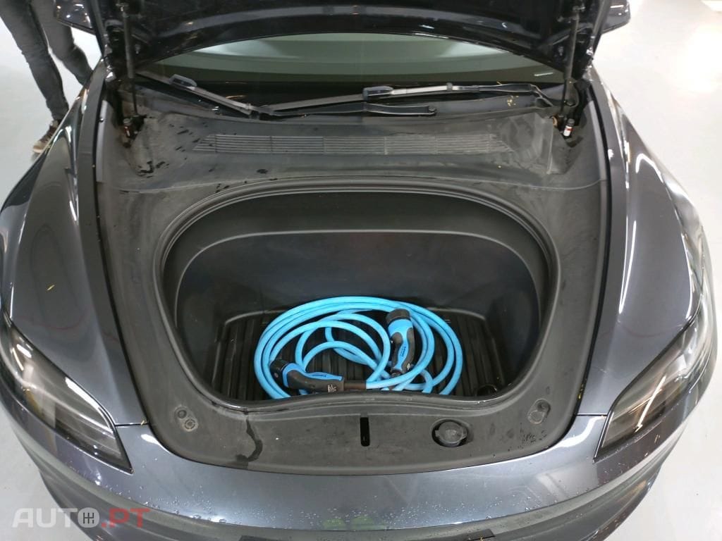 Tesla Model 3 Long Range Tração Integral