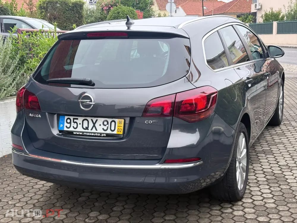 Opel Astra Sports Tourer 1.6 CDTi Executive S/S