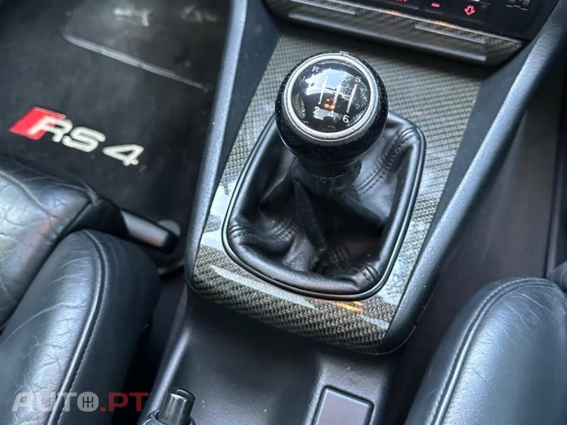 Audi RS4 2.7 V6 quattro