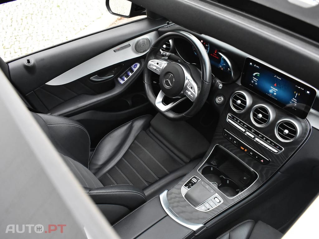 Mercedes-Benz GLC 300 e Coupe 4Matic 9G-TRONIC AMG Line