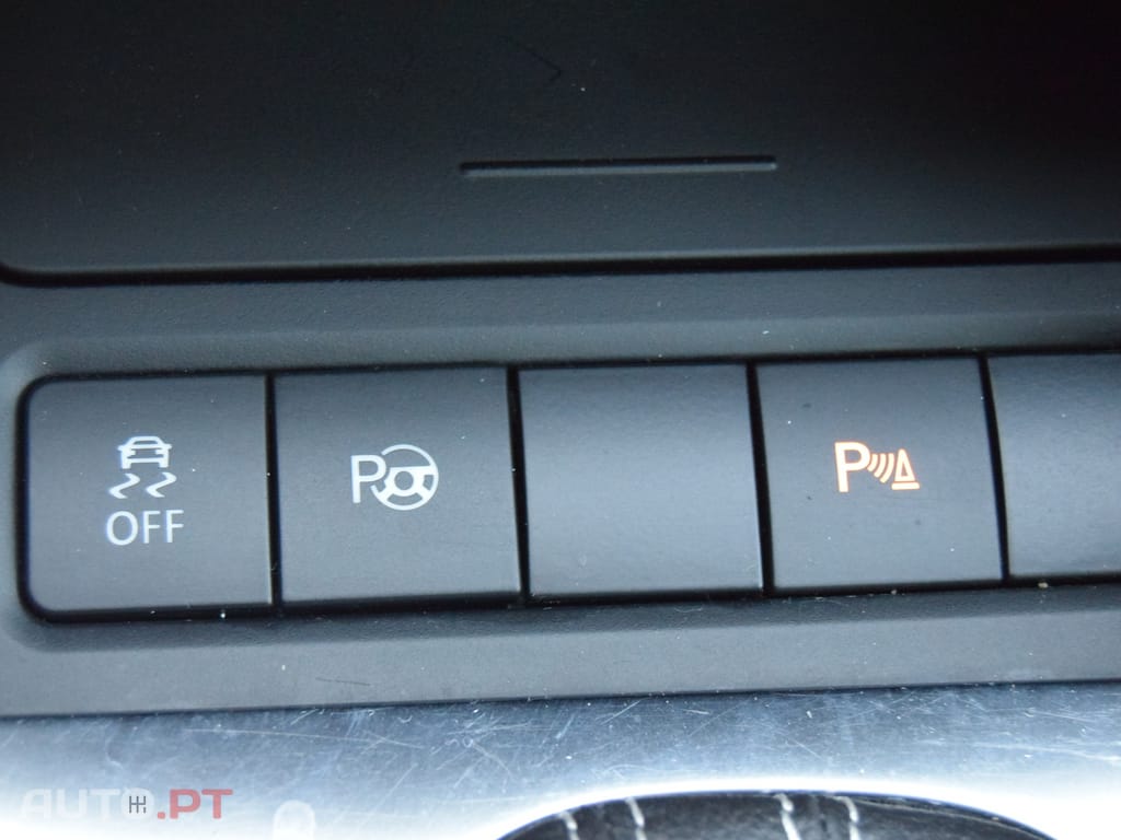 Volkswagen Golf Variant 2.0 TDi Highline DSG