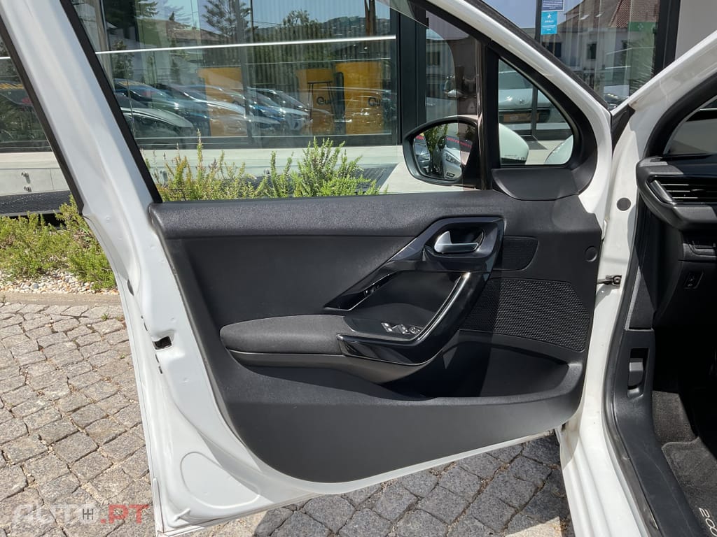 Peugeot 208 1.2 PureTech Active