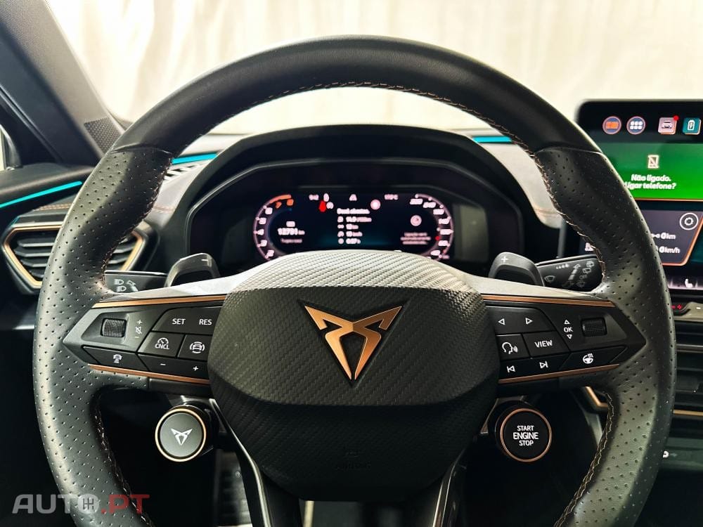 Cupra Formentor 1.5 e-Hybrid DSG VZ Black Edition