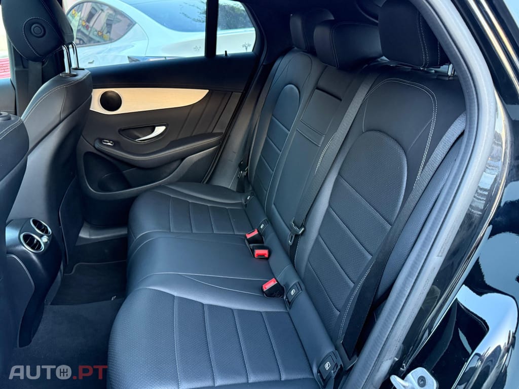 Mercedes-Benz GLC 300 de Coupé 4Matic
