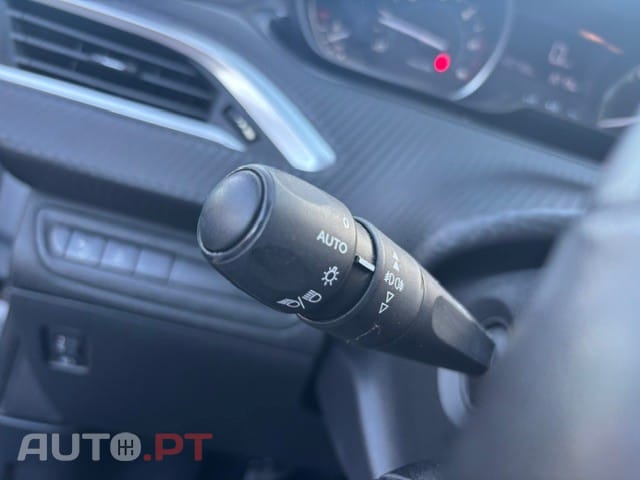 Peugeot 2008 1.6 BlueHDi Style