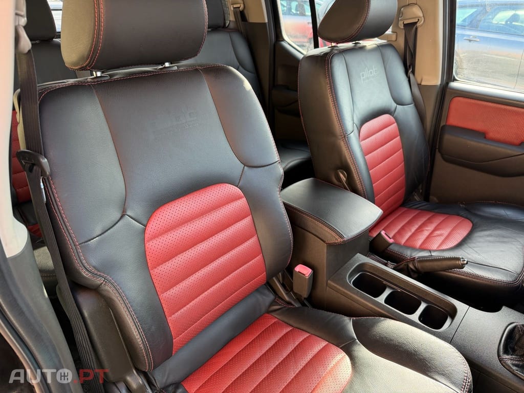 Nissan Navara 2.5 dCi CD Pilot