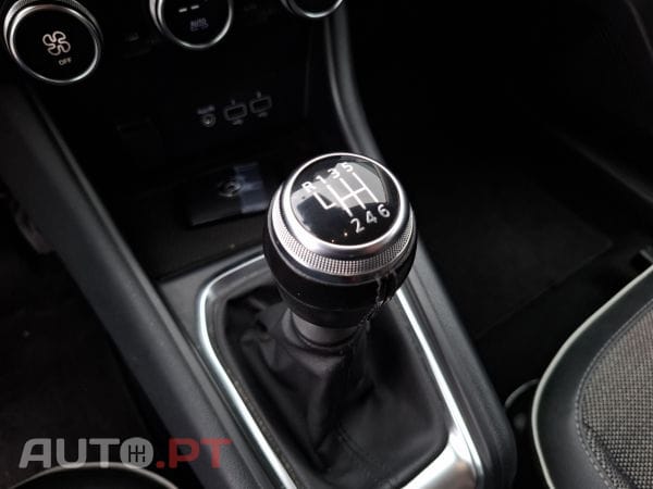 Renault Captur 1.0 TCe 90 Intens