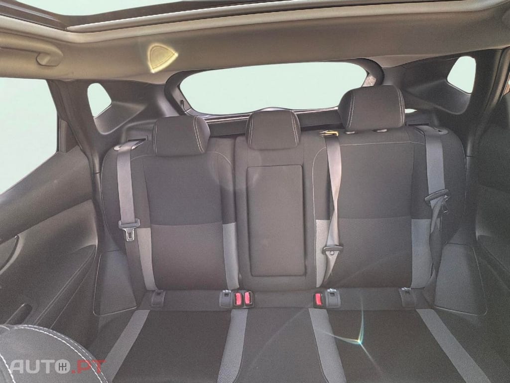 Nissan Qashqai 1.5 dCi N-Connecta 18