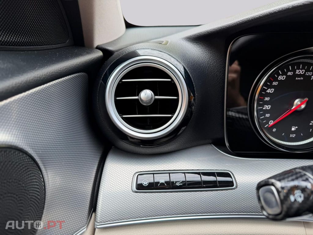 Mercedes-Benz E 300 De Avantgarde