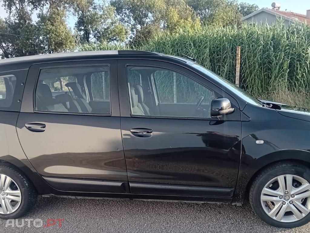 Dacia Lodgy 1.5 Blue dCi SL Go 7L
