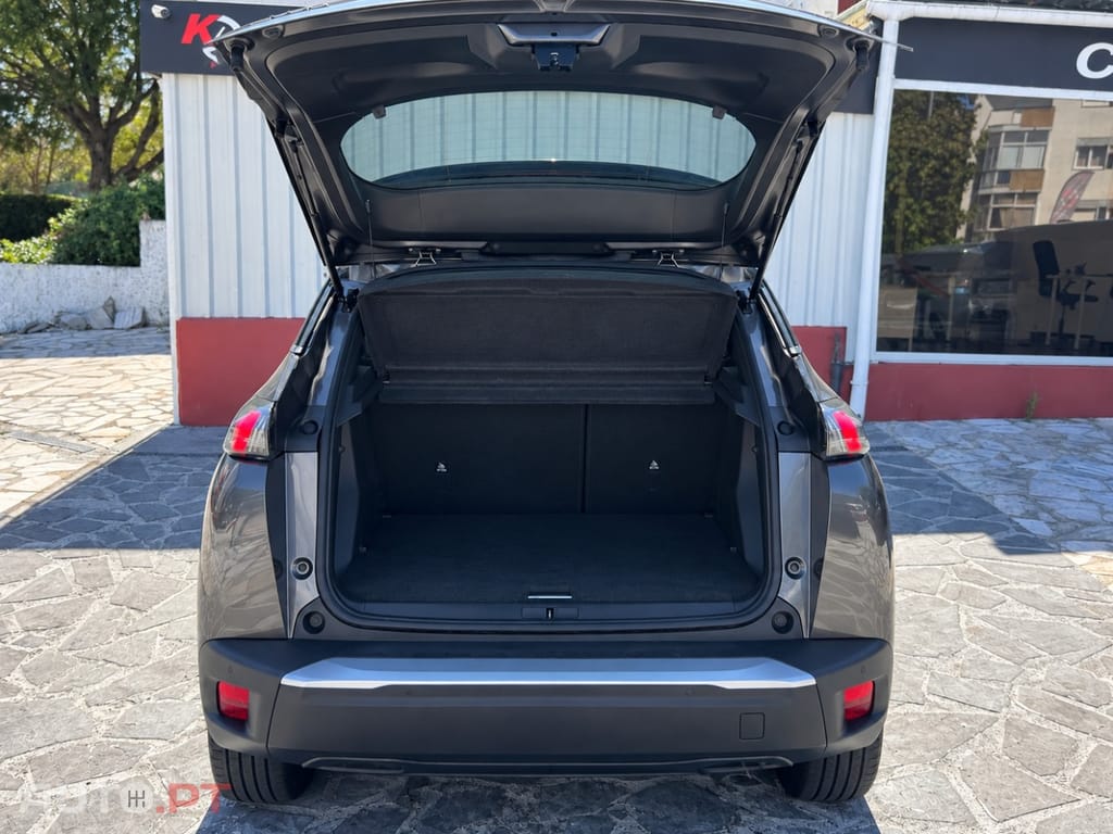 Peugeot 2008 1.2 PureTech Allure Pack EAT8