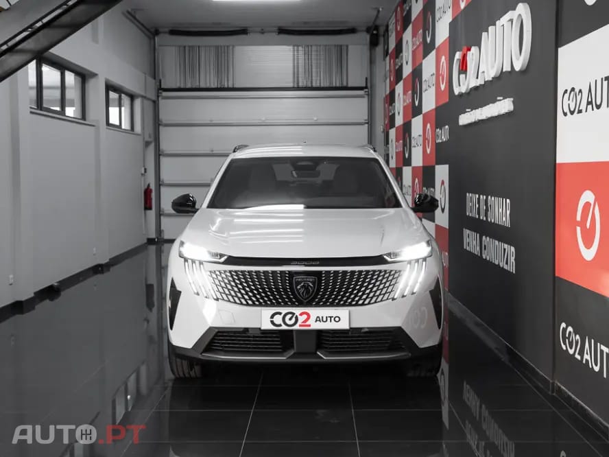 Peugeot 5008 1.2 Hybrid Allure e-DCS6
