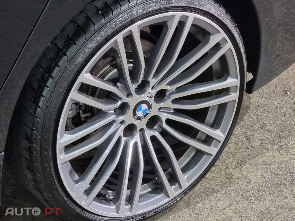 BMW 318 d Touring Auto