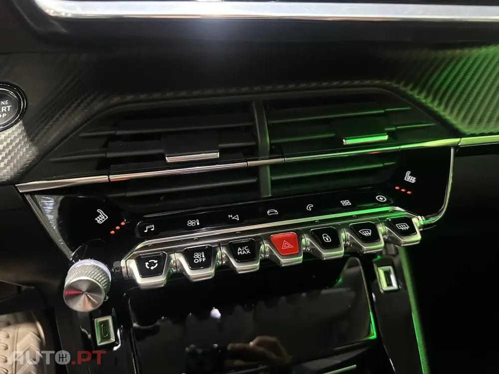 Peugeot E-2008 50 kWh Active Pack