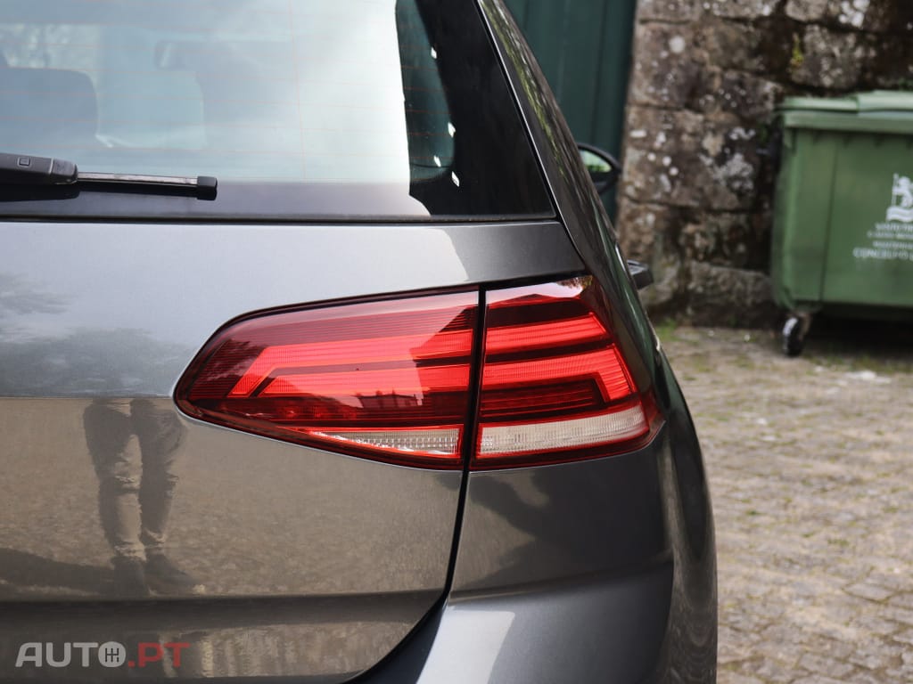 Volkswagen Golf 1.6 TDI Confortline