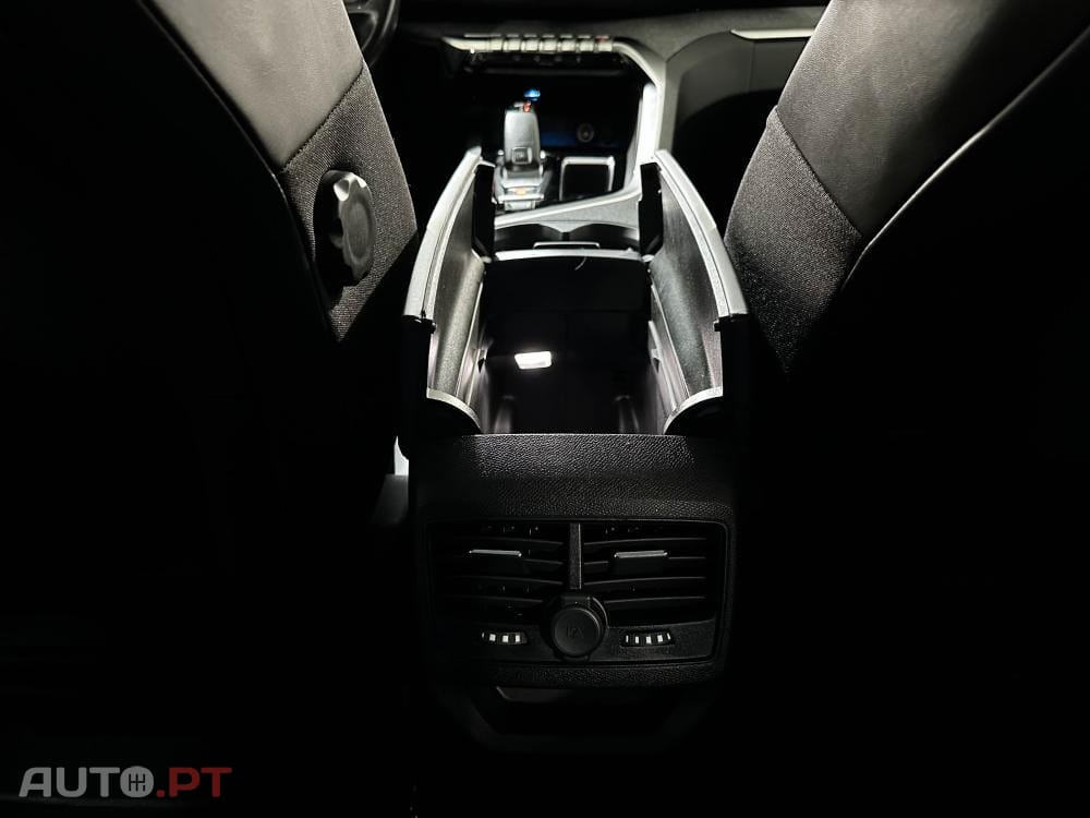 Peugeot 3008 1.6 BlueHDi Crossway EAT6