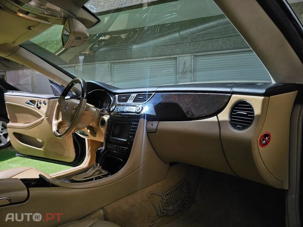 Mercedes-Benz CLS 320 CDi