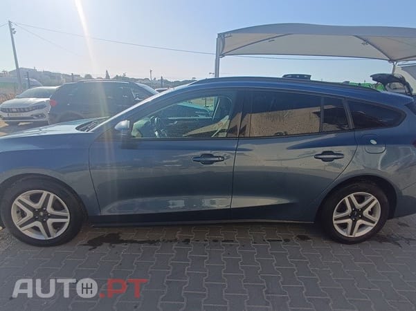 Ford Focus SW 1.0 EcoBoost Connected