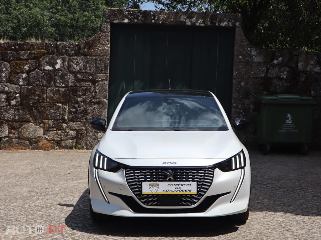 Peugeot E-208 50 kWh GT Line