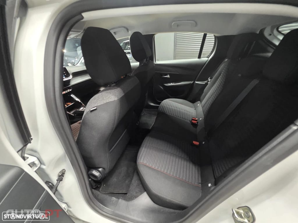 Peugeot E-208 50 kWh Active Pack