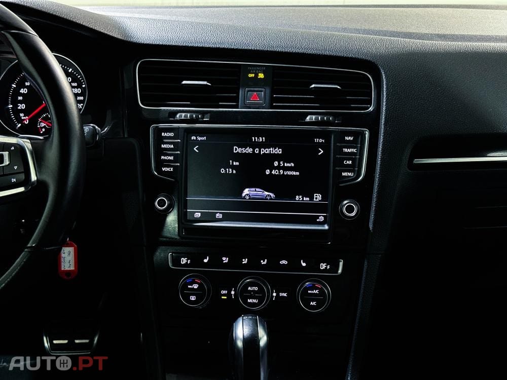 Volkswagen Golf GTi DSG