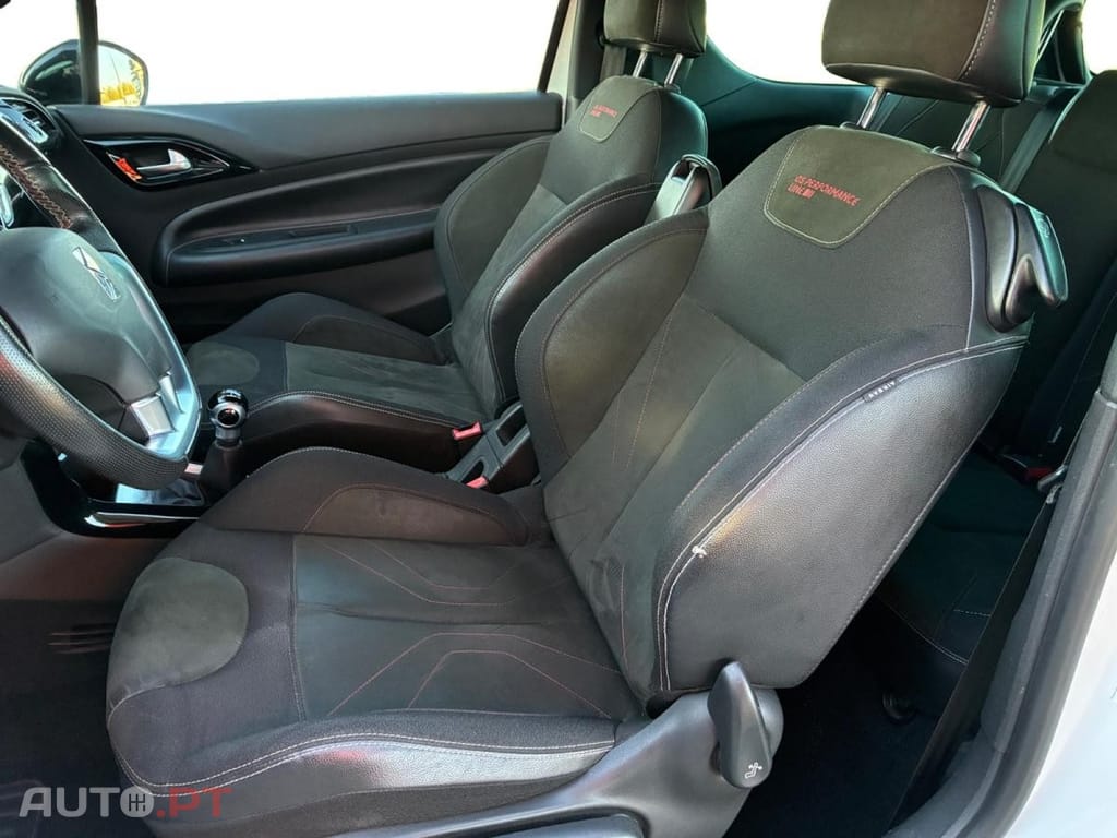 DS DS3 1.2 PureTech Performance Line