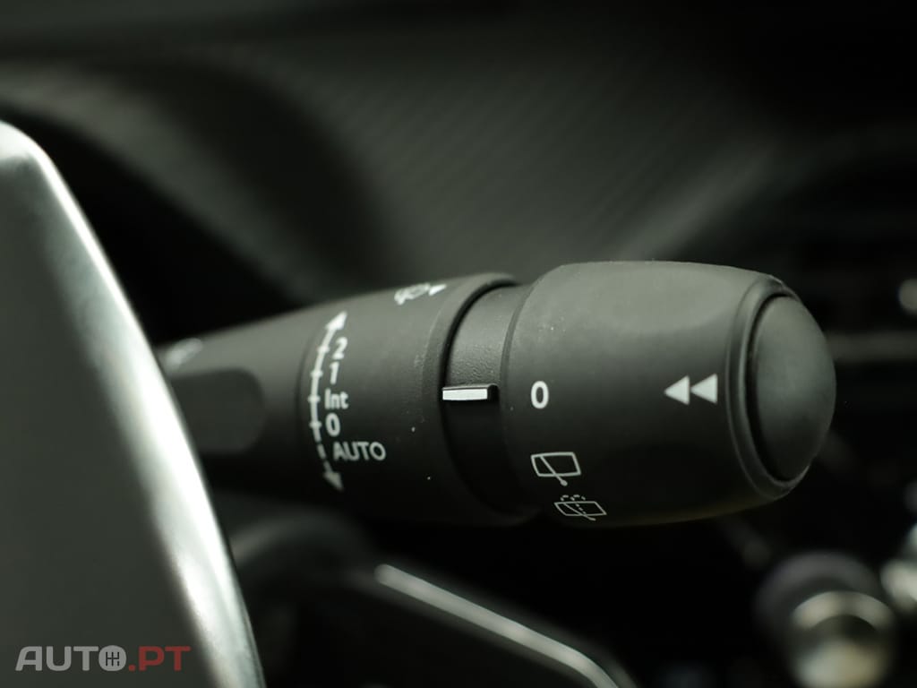 Peugeot 2008 2008 1.2 PureTech Allure EAT8