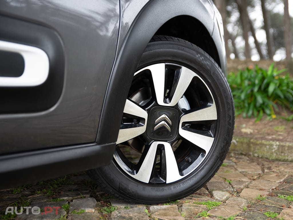 Citroen C3 1.5 Blue-HDi Shine Pack