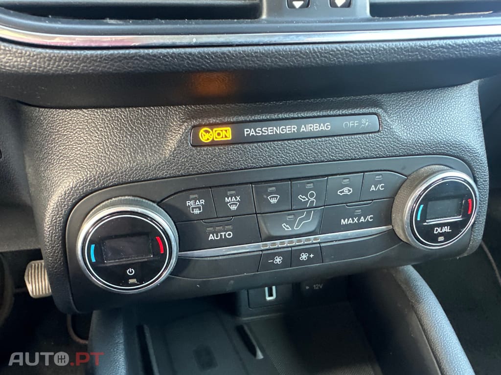 Ford Focus SW 1.5 TDCi EcoBlue Titanium