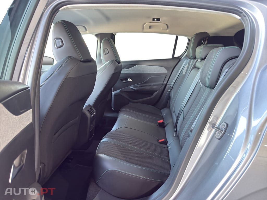 Peugeot E-308 54 kWh Allure